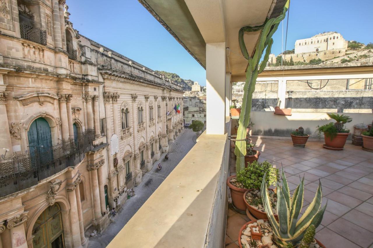Ferienwohnung La Terrazza Di Viola Scicli Exterior foto
